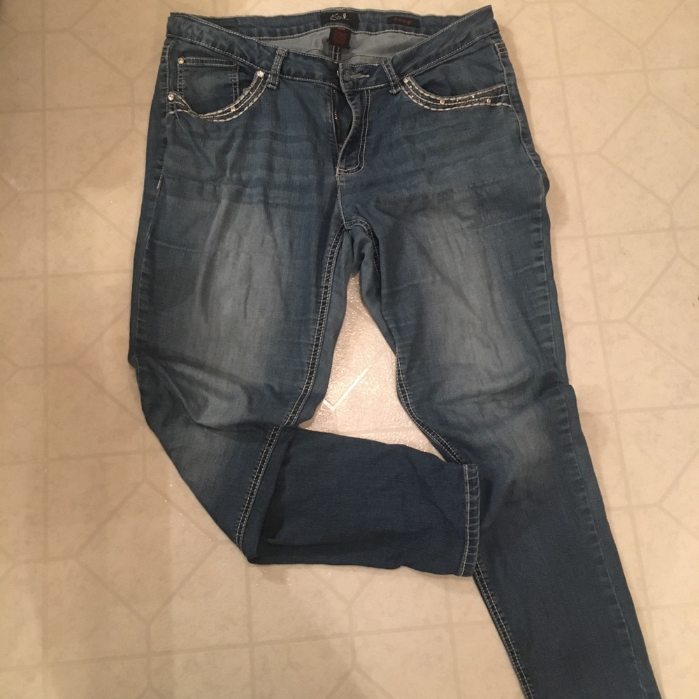 Earl Jeans